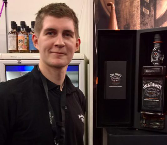 Jack Daniels Sinatra monter